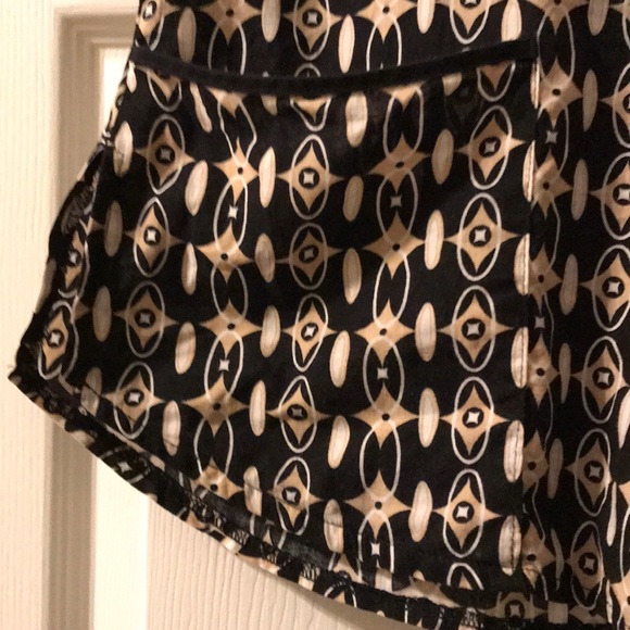 scrub top - Picture 3 of 6